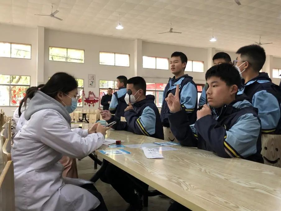 科學(xué)檢測，精準(zhǔn)護(hù)眼